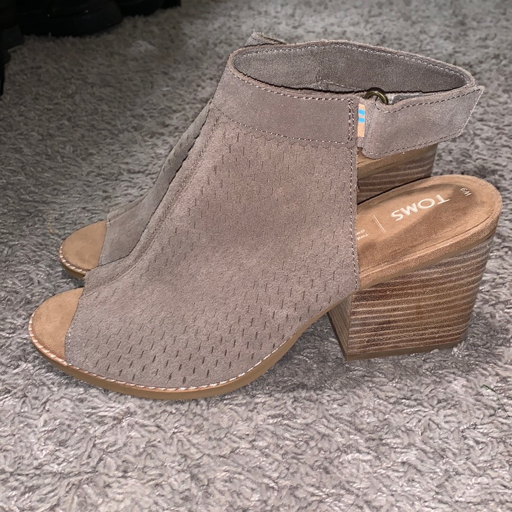 Tom’s Grenada Heeled Sandal